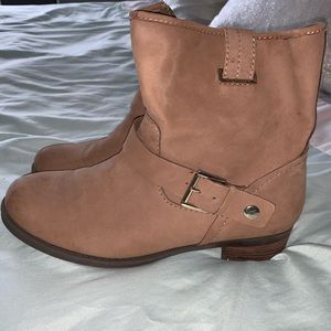 Tommy Hilfiger brown booties